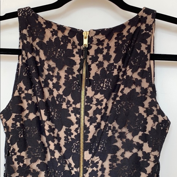 Form Fitting Black Lace Dress with Ruching - Picture 6 of 8